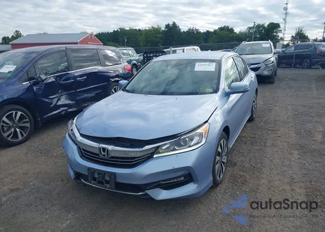 2017 Honda Accord Hybrid z USA, uszkodzony, nr VIN JHMCR6F38HC008220